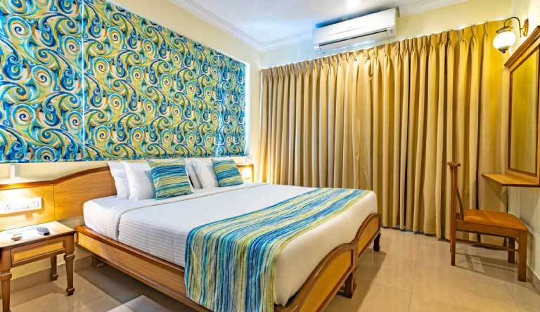 Quality-Inn-Ocean-Palms-Goa-Resort-Pool-View-Rooms.jpg
