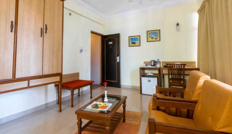 Quality-Inn-Ocean-Palms-Goa-Resort-Pool-View-Rooms2.jpg