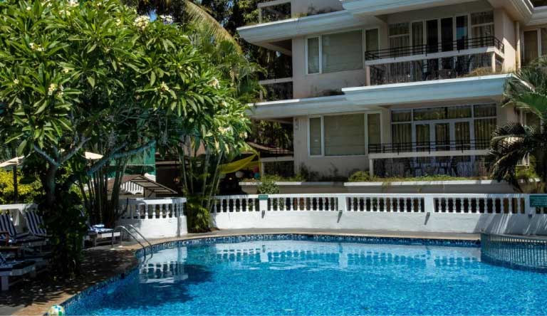Quality-Inn-Ocean-Palms-Goa-Resort-Pool.jpg