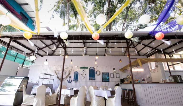 Quality-Inn-Ocean-Palms-Goa-Resort-Restaurant1.jpg
