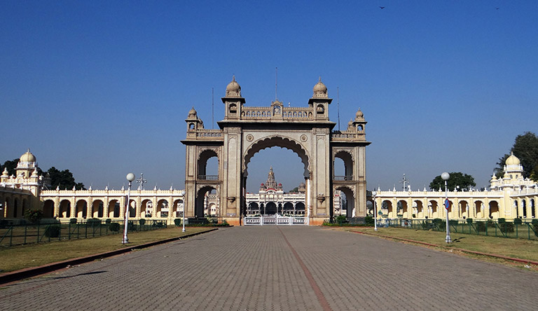 mysore-palace-gate-karnataka-india