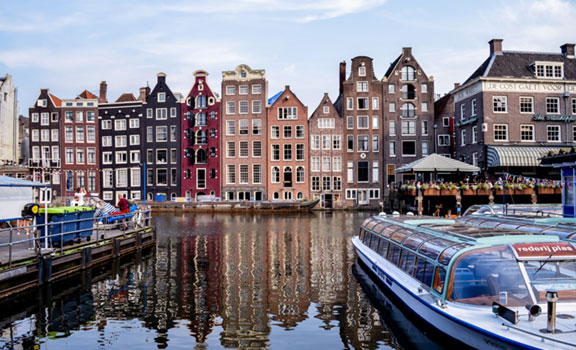 Amsterdam Group Tour Packages