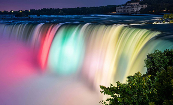 Niagara Falls Honeymoon Packages