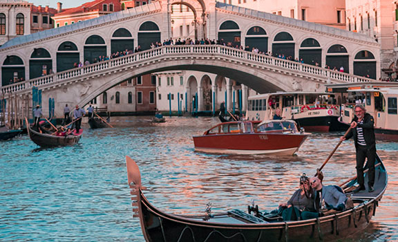 Venice Honeymoon Packages