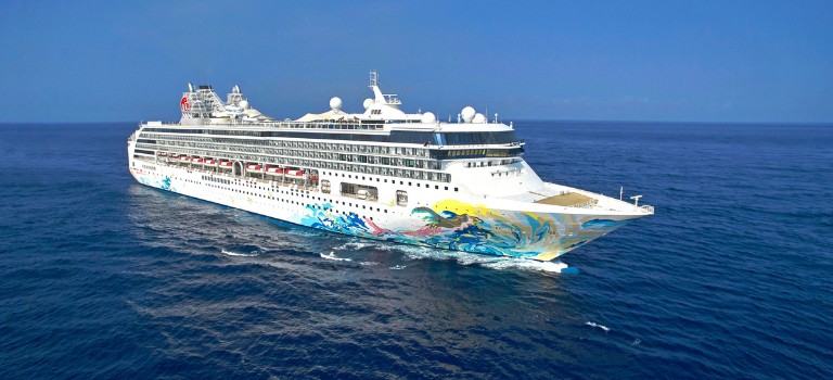 Resorts World Cruises with Hong Kong